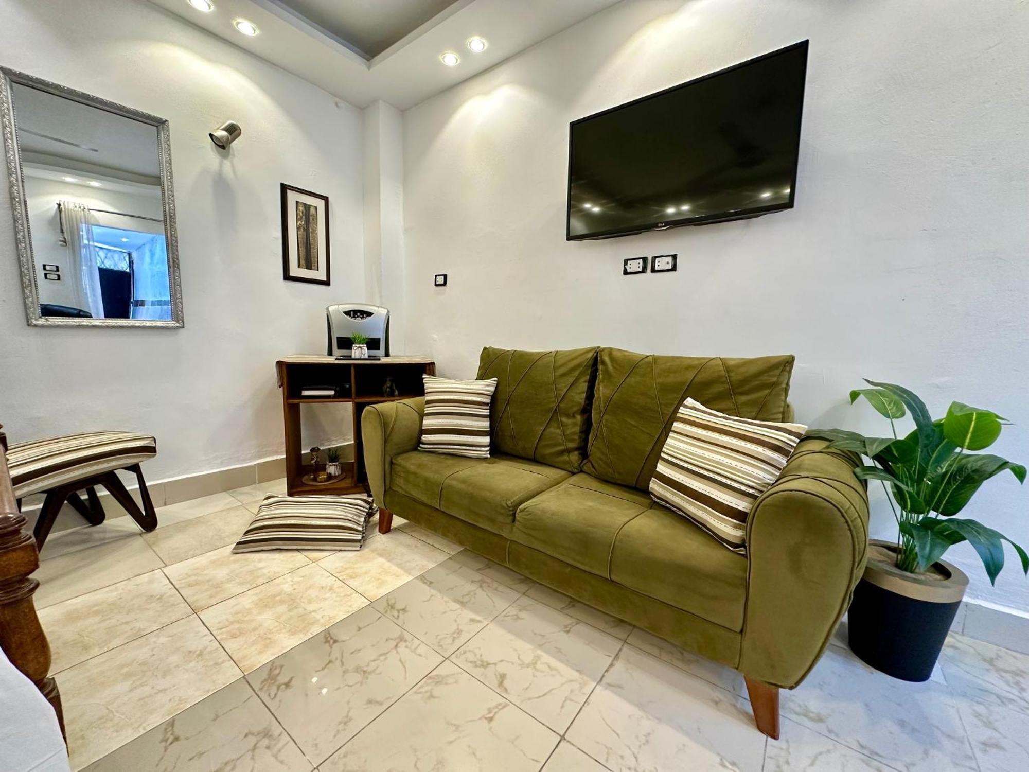 Emma's - Nasr Apartment
