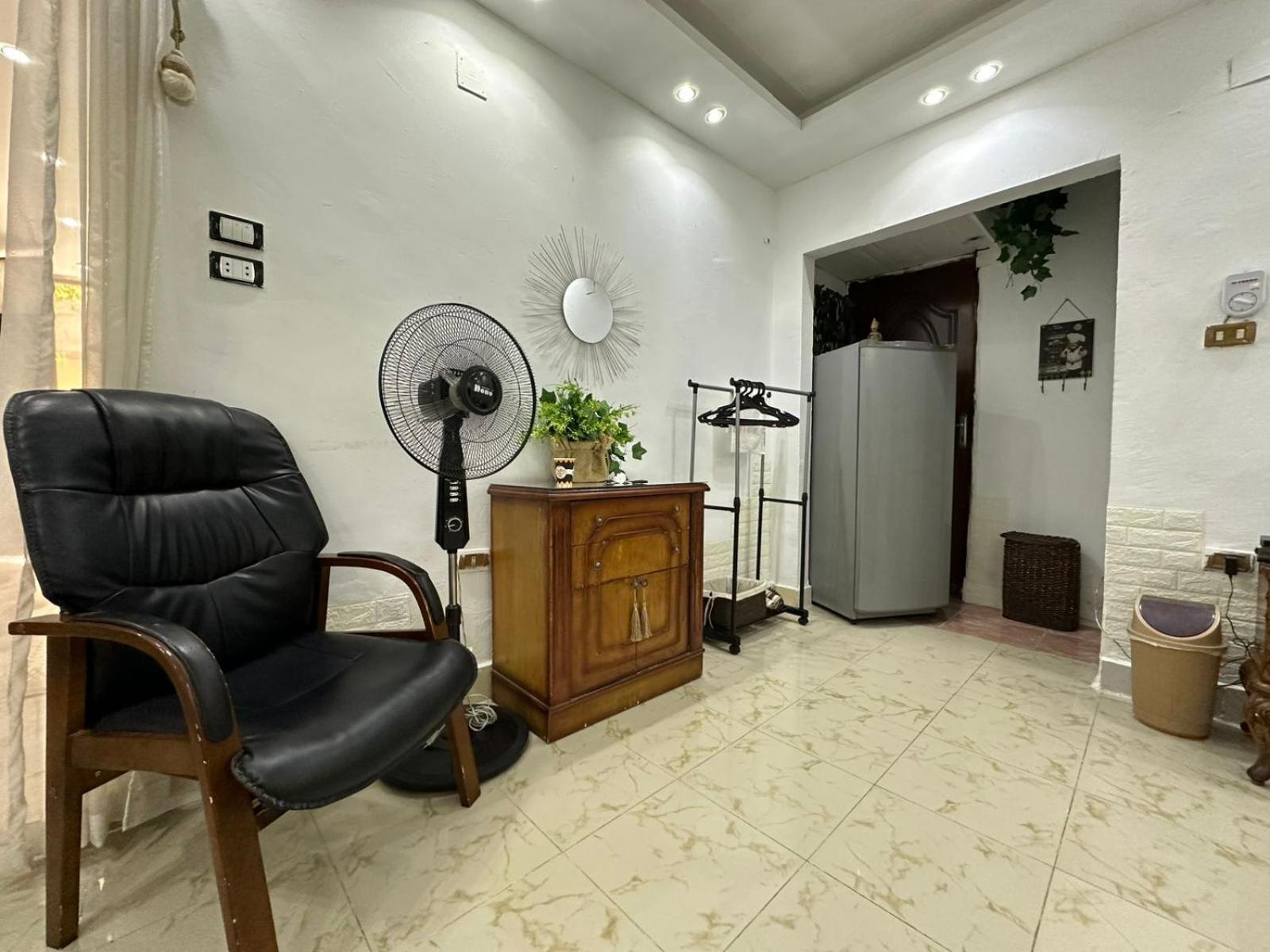 Emma's - Nasr Apartment